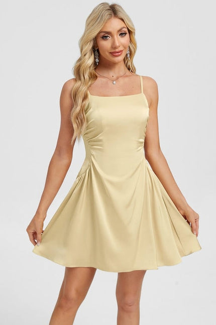 Robe Cocktail Satin Champagne