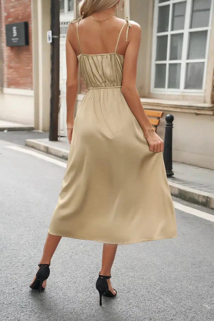 Robe Satinée Beige - gallery 1